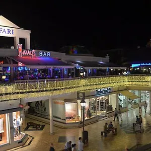 Azahara 413 , Los Cristianos (Tenerife) Spain